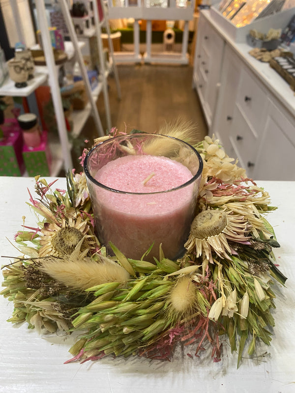 Candle pot with Dried Flower Wreath